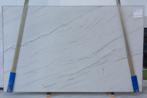 Quartzite montblanc (190039) - Image 2