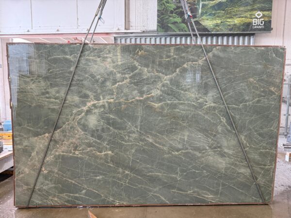 Emerald Green Quarzite (250425) - Image 5