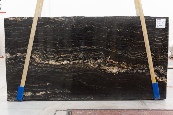 Quarzite portoro (240321) - Image 3