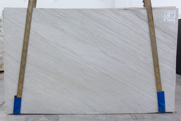 Lavezzi quartzite (180677)