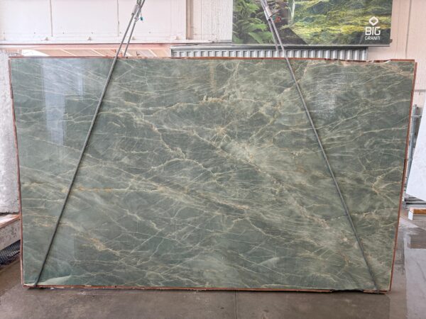 Emerald Green Quarzite (250425) - Image 7