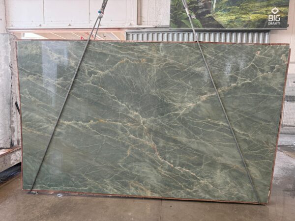 Emerald Green Quarzite (250425) - Image 8