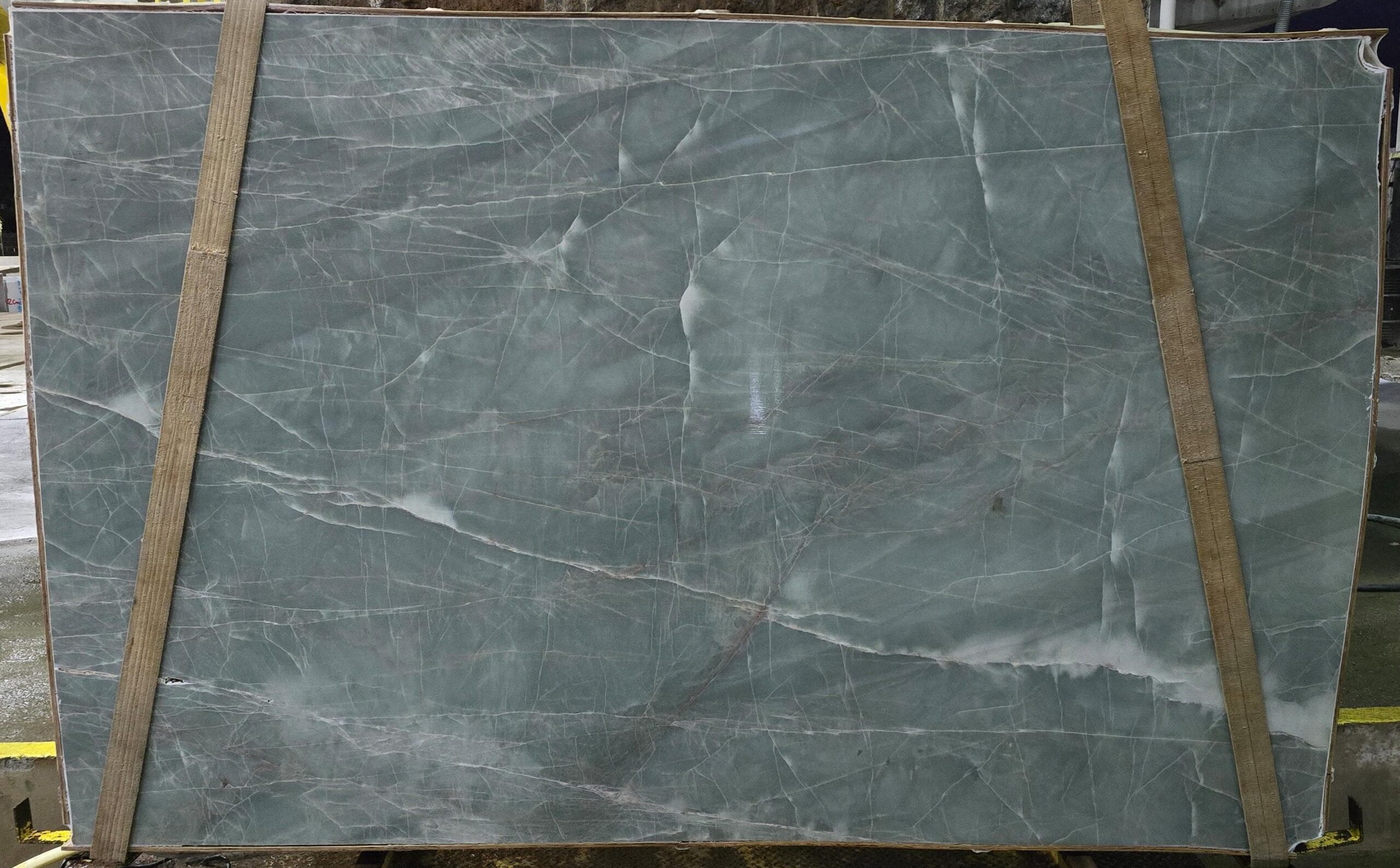 Emerald Green Quartzite (BR250504)