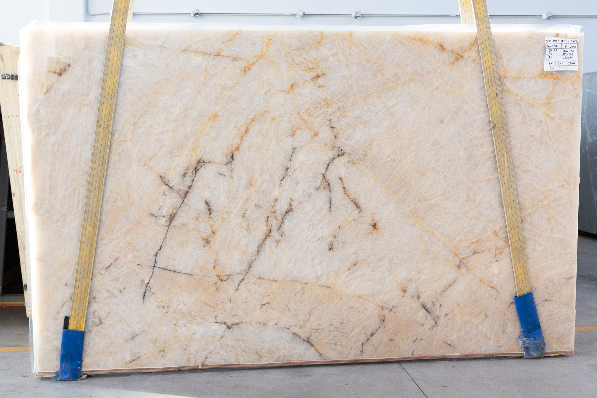 Cristallo Ivory Extra (BES241004)