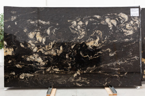 Black Cosmic (250231) - Image 4