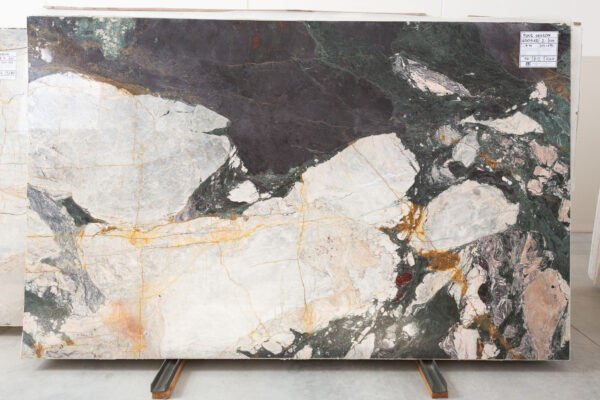 Four Season (250418) - Image 3