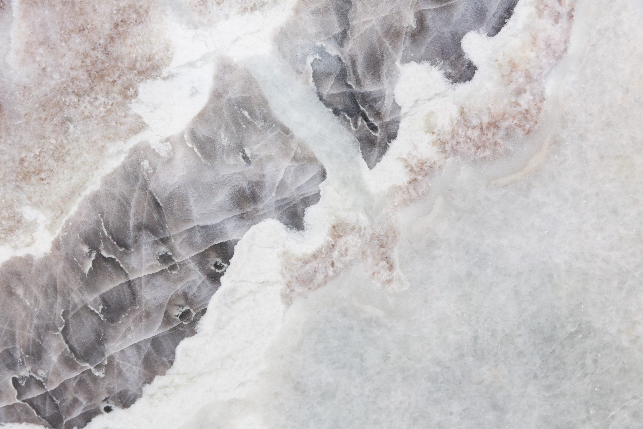 Dover White (240535.)