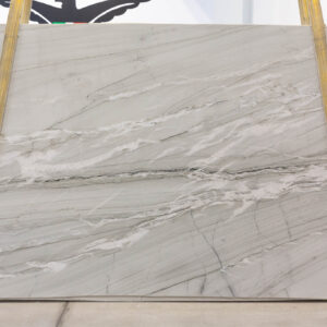 Quartzite Nuage (BES241006)