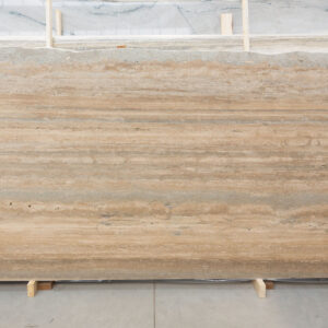 Silver travertine (250930)