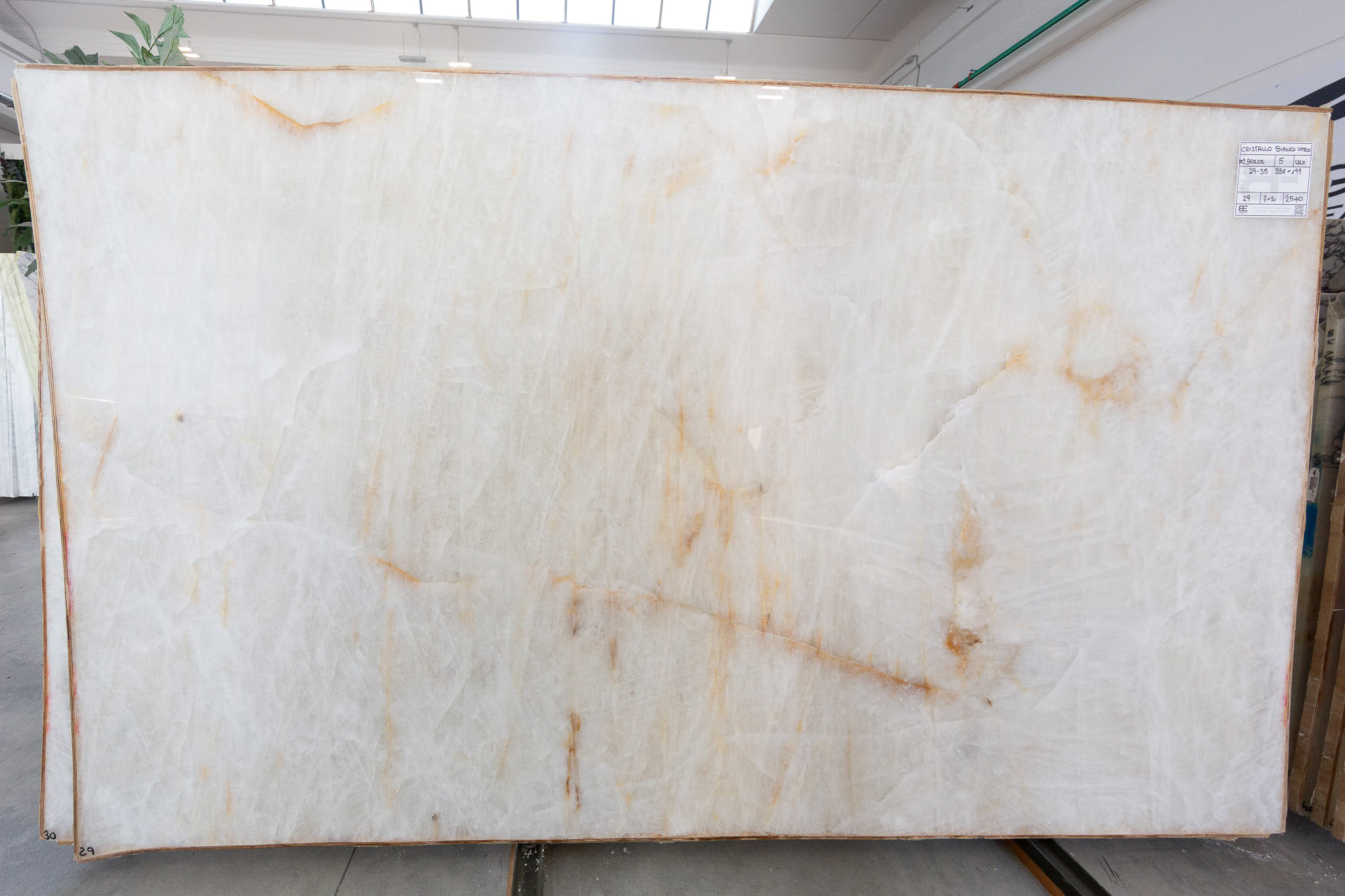 Cristallo Bianco Vitro (BE250202)