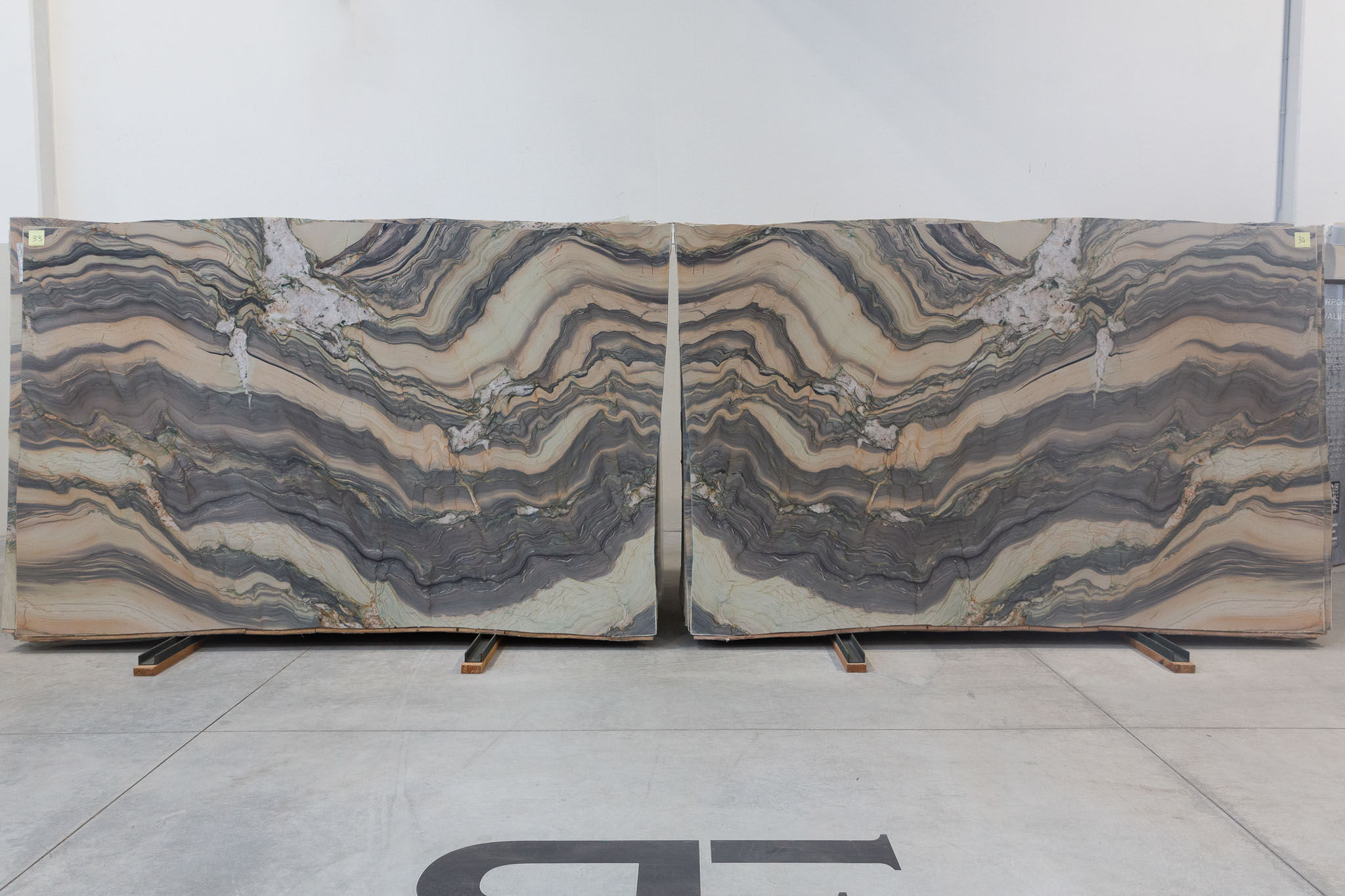 Explosion Blu (240339)