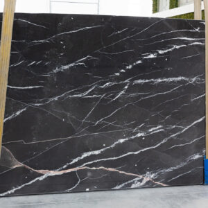 Calacatta Black (231020)