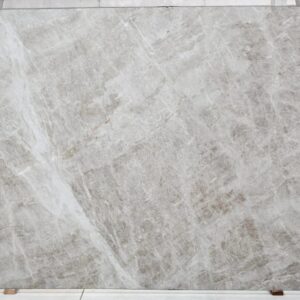 Perla Santana (BE251107)