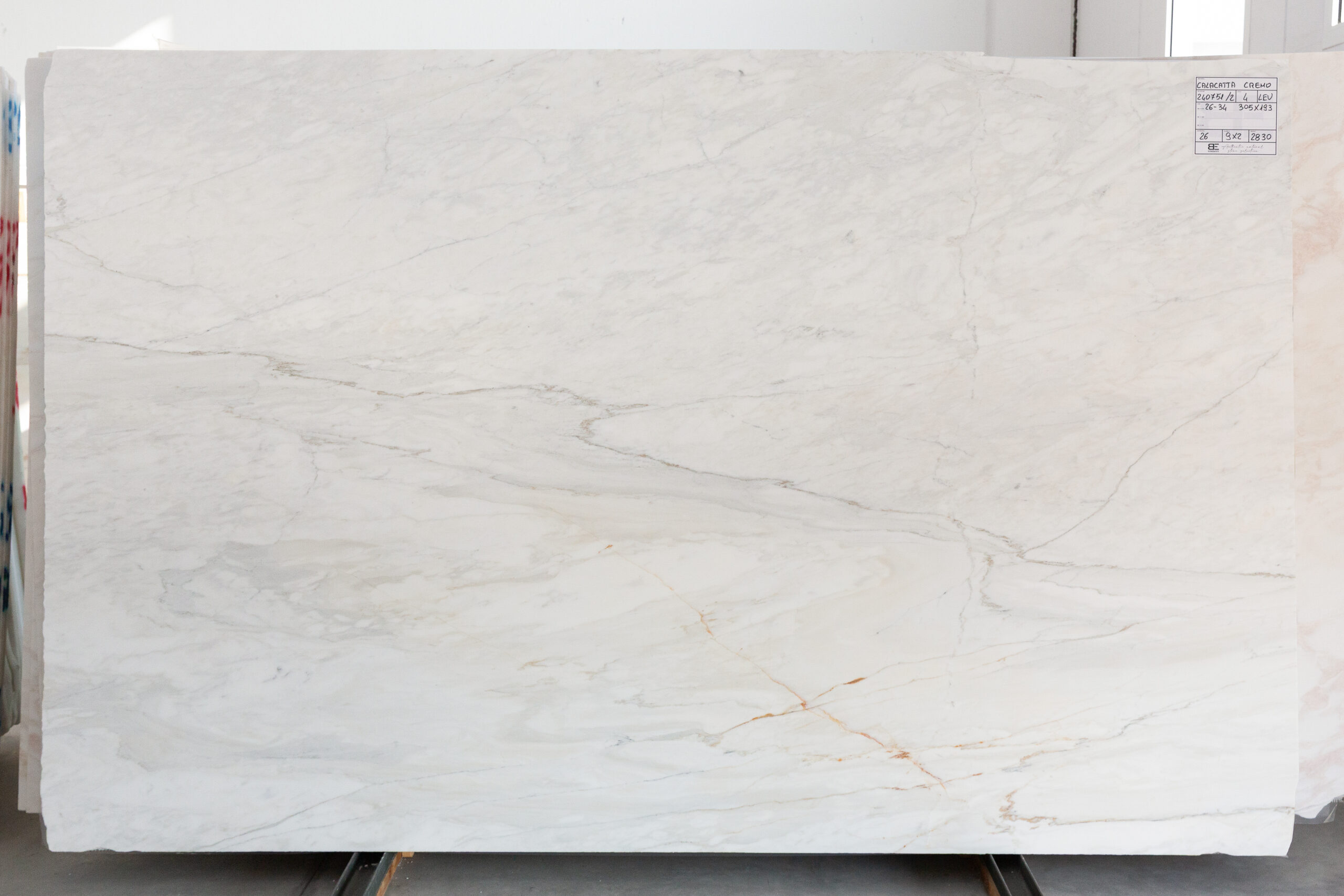 Calacatta Cremo (240751-2)