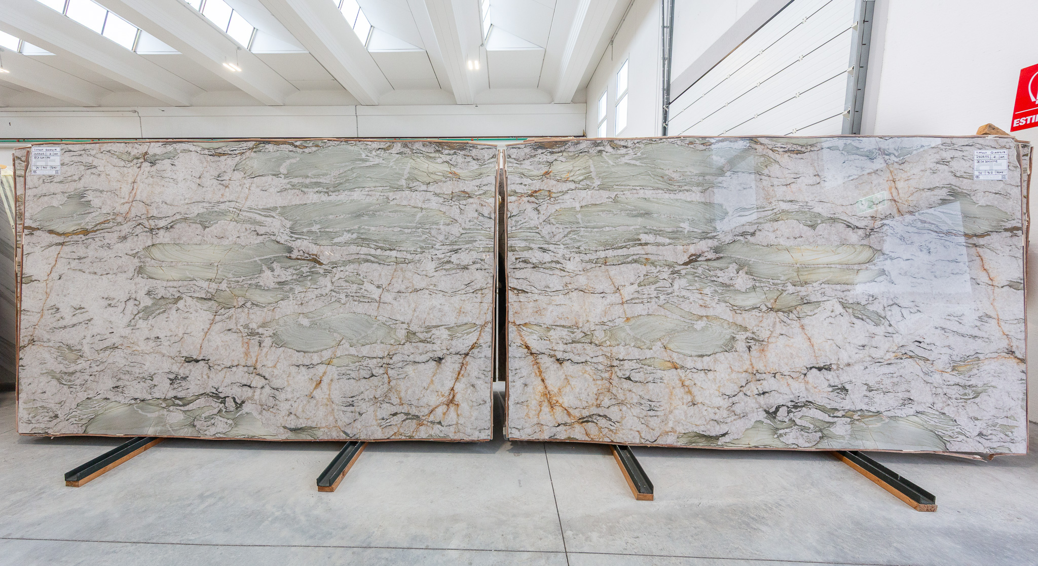 Tiffany Quartzite (230501)