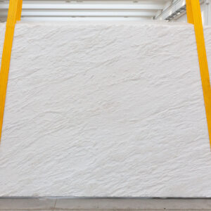 Rino White (250403)