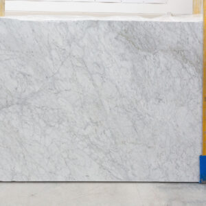 Bianco Carrara (260731)